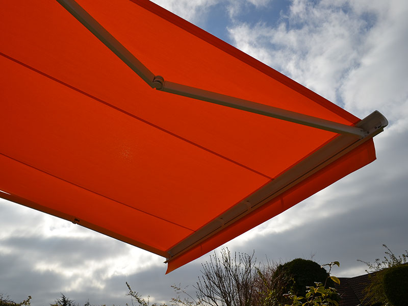 red retractable awning